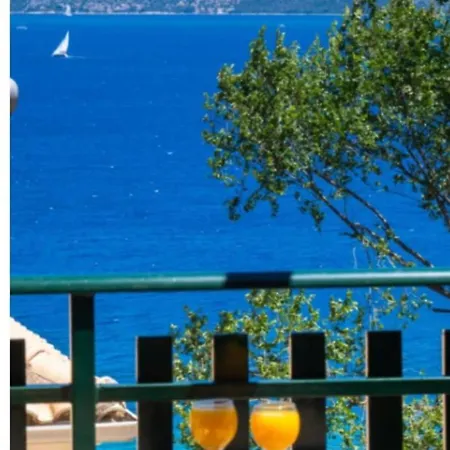 Mnv Sea In Lefkas Nikiana